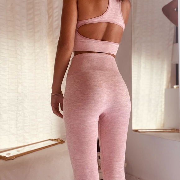 Womens best workout set in pink (size xs) - Picture 3 of 3